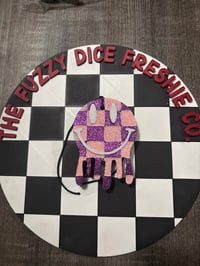 Drippy smiley freshie 