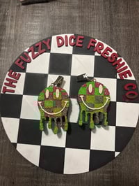 Drippy smiley vent clips 