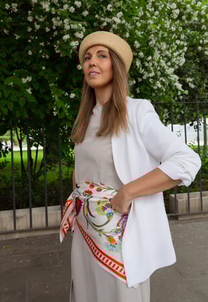 Image of PAÑUELO 100% SEDA - ROMA