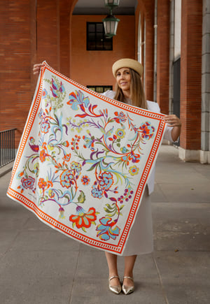 Image of PAÑUELO 100% SEDA - ROMA