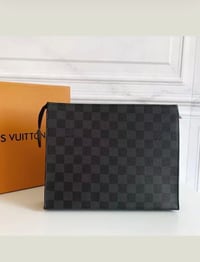 Image 3 of Lv clutch 