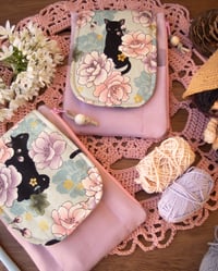 Image 4 of CROCHET TROUSSE TAILLE M KOL "CHATS JAPONAIS"