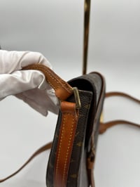 Image 4 of Louis Vuitton Chantilly MM Monogram 4