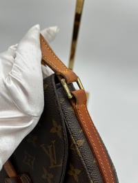 Image 6 of Louis Vuitton Chantilly MM Monogram 4