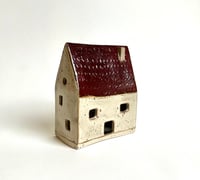 Image 1 of Stort Hus - Bordeaux/Beige (2. sortering)