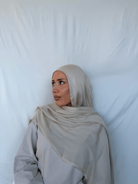 Image 2 of Oat viscose hijab