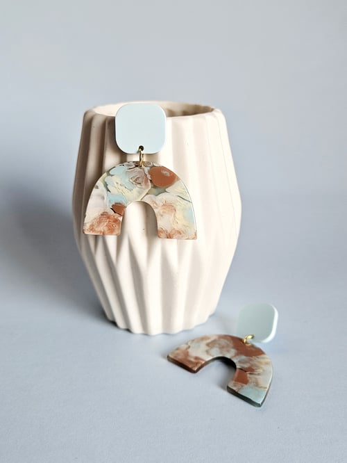 Image of Pendientes ALLEGRA -"U"