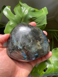 Image 2 of Purple Rainbow Flash Labradorite Stone (2)