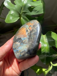 Image 2 of Orange Flash Labradorite Stone (7)