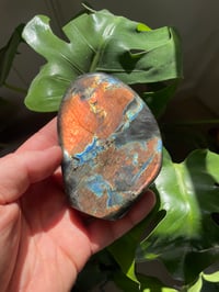 Image 1 of Orange Flash Labradorite Stone (7)