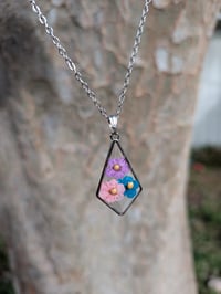 Image 2 of 3 Narcissus Necklace