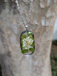 Image 2 of White Queen Anne's Lace Necklace 
