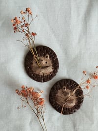 Ympyrä magneetti, siili savityö 