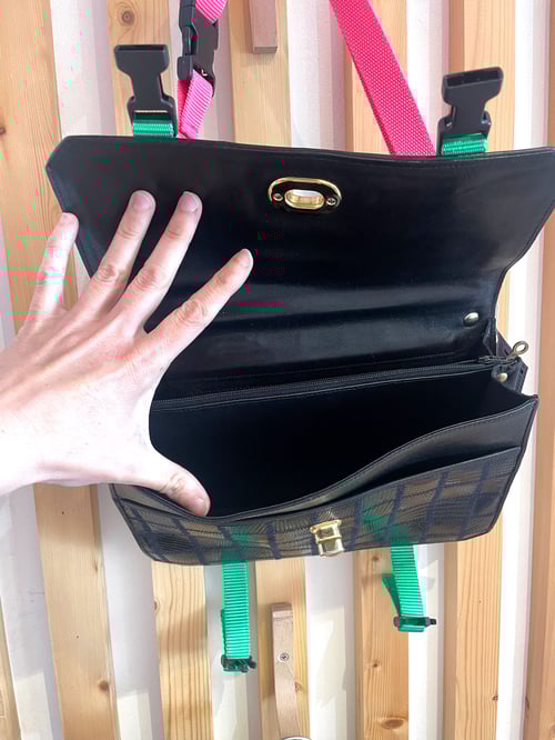 Image of Superstrap 16