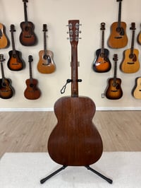 Image 2 of 1946 Martin 000-18