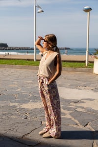 Image 1 of Cardigan Wayne Beige