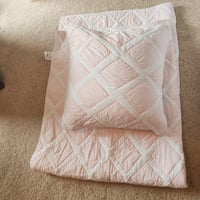 Image 1 of Serena & Lilly Twin Quilt and Sham w/pillow 