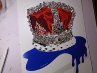 Image 4 of Emeralds on blue crown