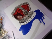 Image 7 of Emeralds on blue crown