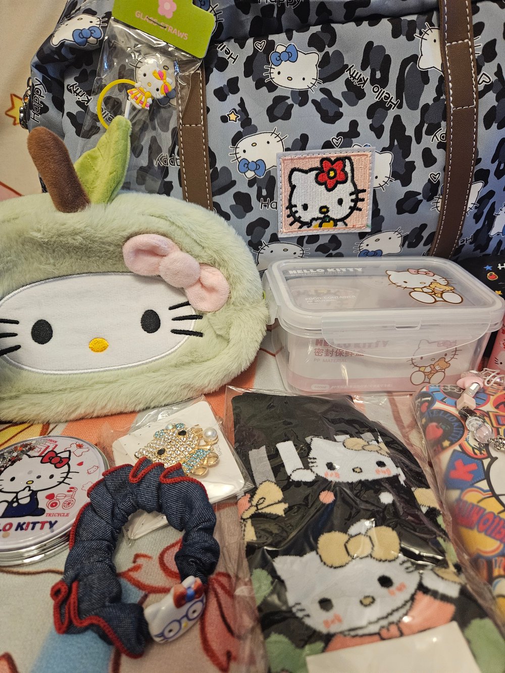 Image of Hello Kitty Blue Cheetah Duffle Bag Bundle 