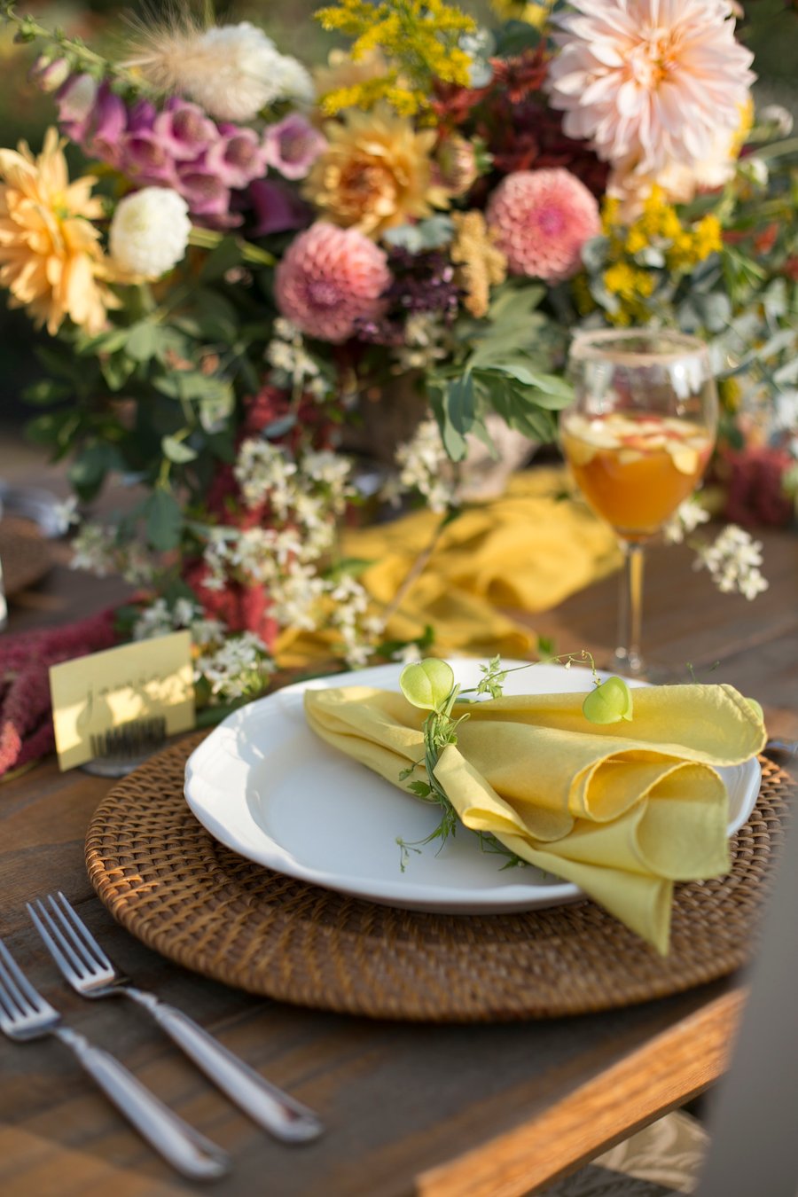 Image of Field to Vase Design & Dine