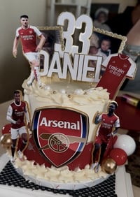 Image 1 of MADE TO ORDER 6 INCH CAKE