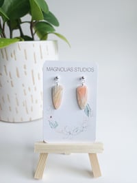 Image 2 of Peaches & Cream Marble Daggers (S)