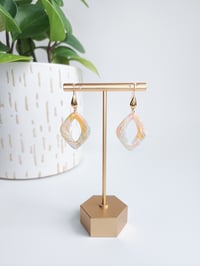 Image 1 of Peaches & Cream Marble Open Diamonds 
