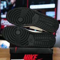 Image 7 of Jordan 1 Retro High OG Defiant SB LA to Chicago
