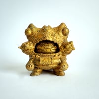 Image 1 of Golden Three Head