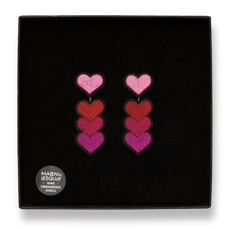 PAIRE DE BOUCLES D'OREILLES COEURS GRENADINE Image 3