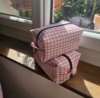 Image 4 of Waterproof toiletry bag / sewing kit, Makeup bag, or supply pouch from Oeko-Tex fabric – 3 sizes