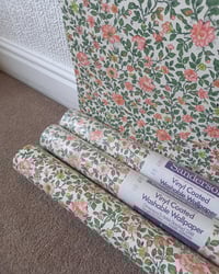 1970s Vintage Sanderson Wallpaper Rolls - Ditsy Floral Peach Flowers Cottagecore - (Set of 3 Rolls) – detail view 4
