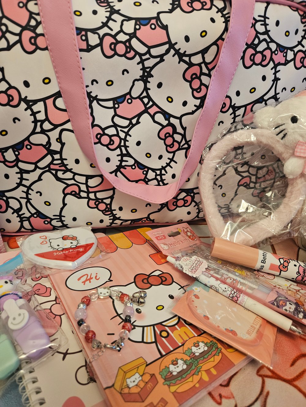 Image of Hello Kitty Duffle Bag Bundle 