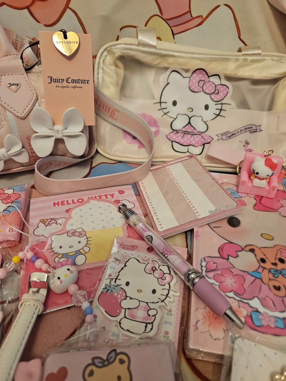 Image of Juicy Couture Save the Best Meets Hello Kitty Bundle 