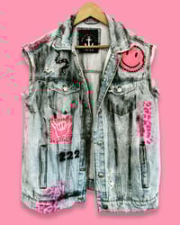 Image 4 of TIGER FESTIVAL GILET ¥ VINTAGE WESTE ¥ TIGER ¥ UNISEX ¥ UPCYCLED ¥ IBIZA