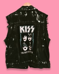 Image 2 of KISS FESTIVAL GILET ¥ VINTAGE WESTE ¥ TIGER ¥ UNISEX ¥ UPCYCLED ¥ IBIZA