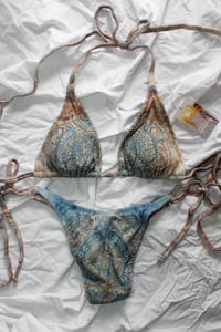 Image 2 of  ♲ Occupied Bikini Set - L