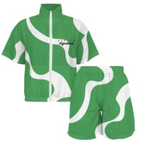 Image 1 of SIGNATURE ON THE GREEN