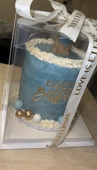 Image 2 of MADE TO ORDER 6 INCH CAKE