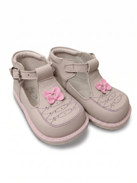 Image 1 of beige girls' shoe