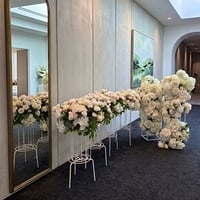 Classic Flower Arrangements Set