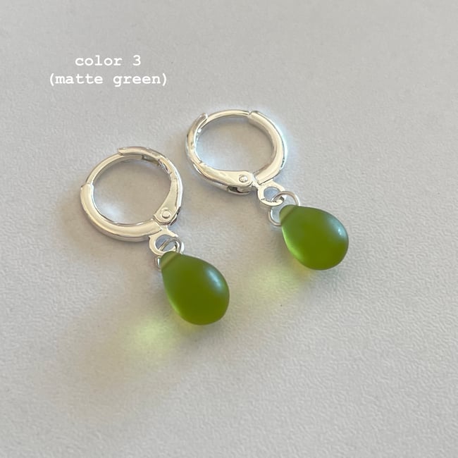 'glass teardrop' huggie earrings
