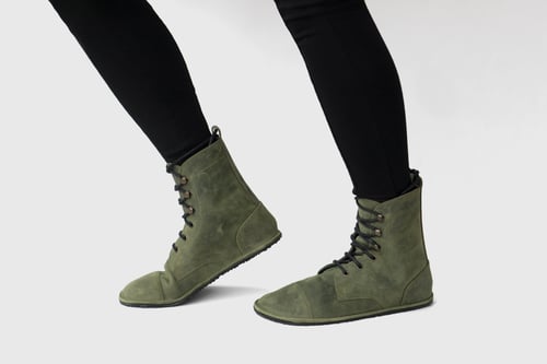 Image of Stride boots in Waxed Green