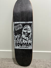 Image 1 of Egg Shape with Razor Edge