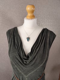 Image 7 of Blue Labradorite & Rose