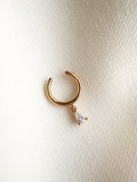 Image 2 of Bague d'oreille DELICATESSE