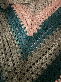 Shawl-Tastic shawl