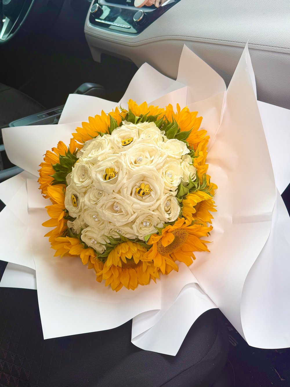 Image of Sun & Honey Bouquet