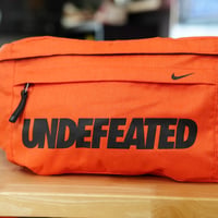 Image 6 of Complexcon Nike x Undefeated Messenger Bag Limited Edition Orange